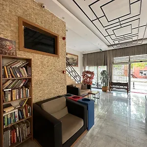2* Отель Okur